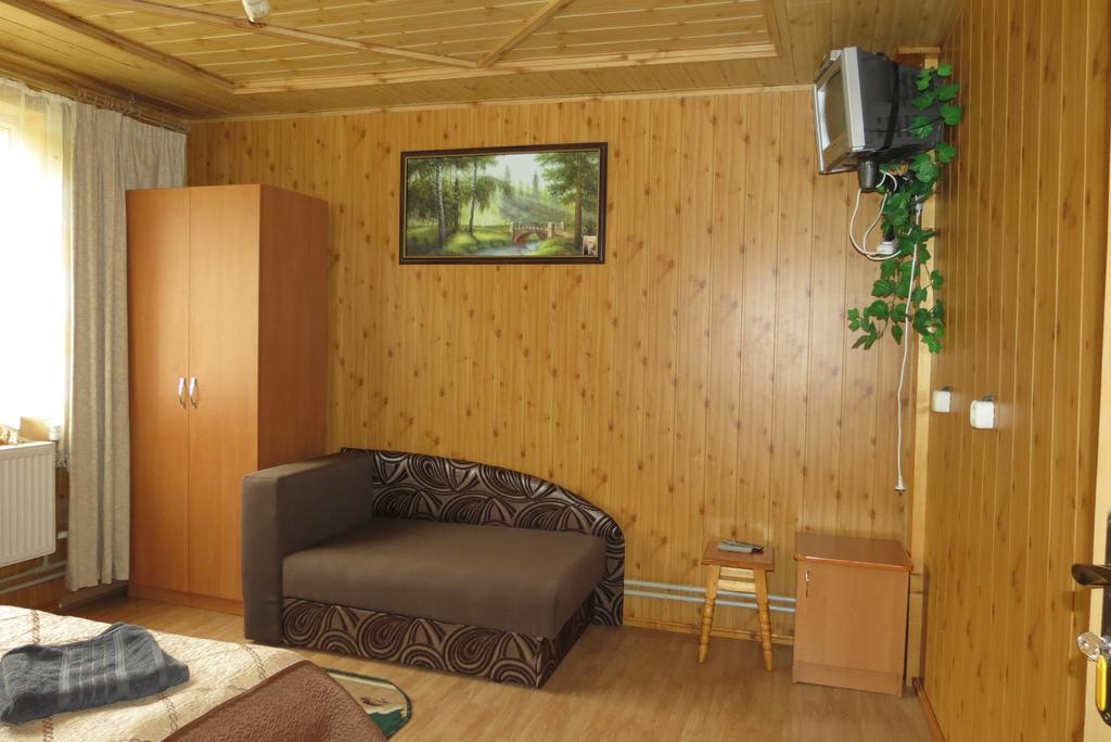 Bilyy Kamin Guest House Tatariv Ngoại thất bức ảnh