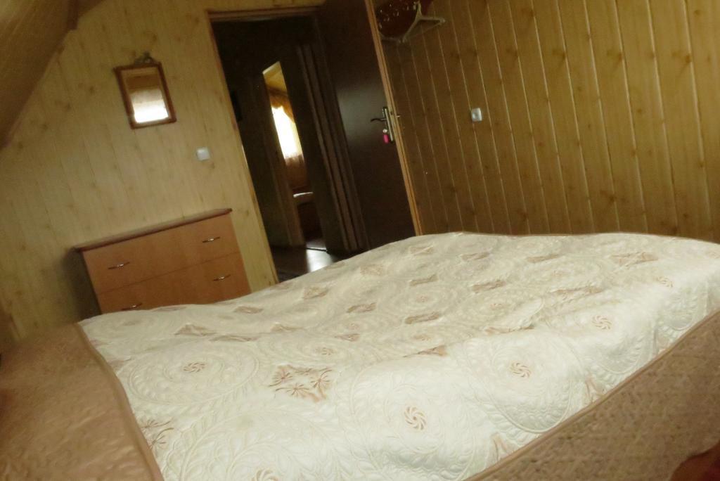 Bilyy Kamin Guest House Tatariv Phòng bức ảnh