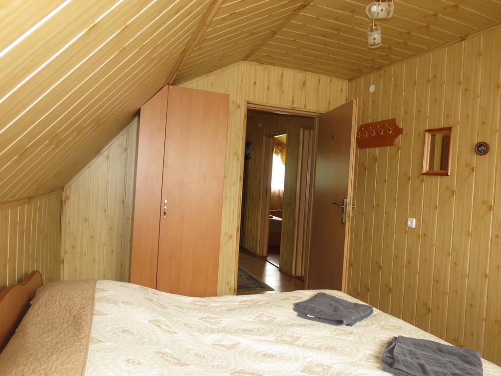 Bilyy Kamin Guest House Tatariv Ngoại thất bức ảnh