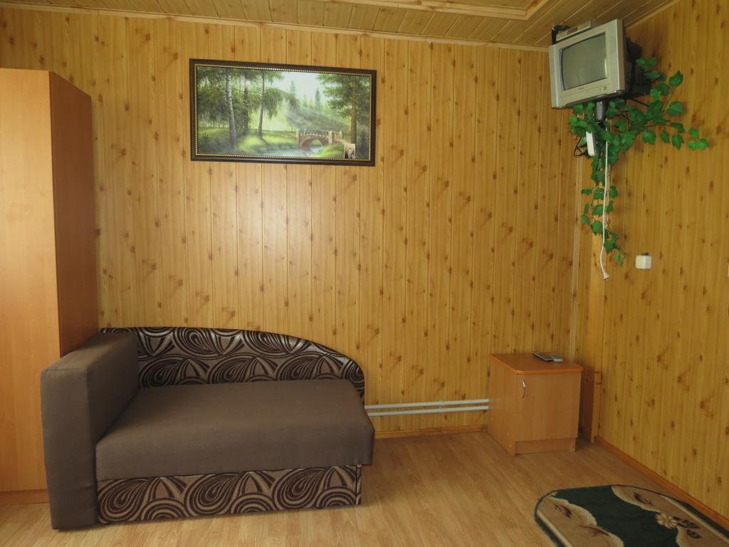 Bilyy Kamin Guest House Tatariv Ngoại thất bức ảnh